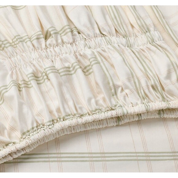 Full Studio McGee Comforter Set + Scalloped Plaid Sheets Cream/Green NEW - Picture 10 of 12